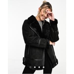 Pull&Bear faux fur trim oversized aviator coat in black. Size Small